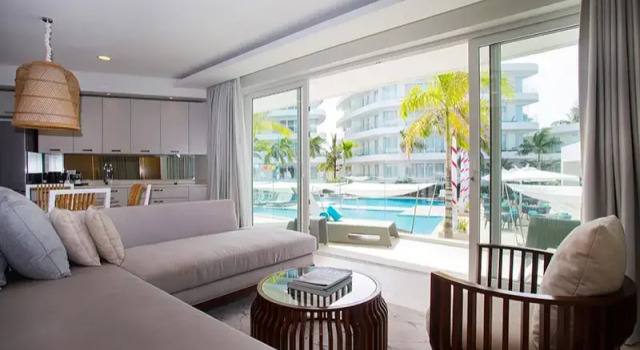 Premier Doppel Suite 1 Schlafzimmer mit Poolblick Aqua Boracay