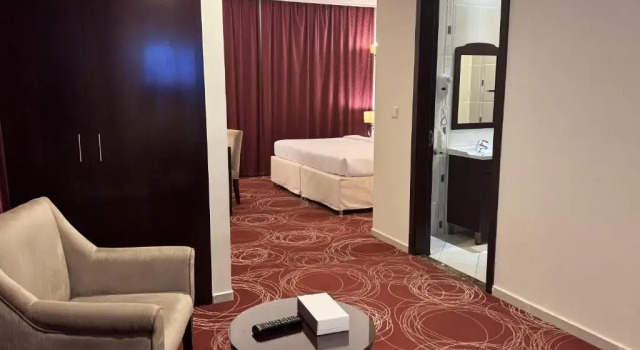 Люкс Family Al Rayyan Makiya Towers Hotel