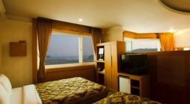 Winners Tourist Hotel