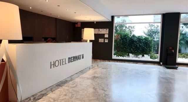 Hotel Bernat IISup, Забронировать Отель Отели Калелья с парковкой, рядом с Музей туризма, Парковка