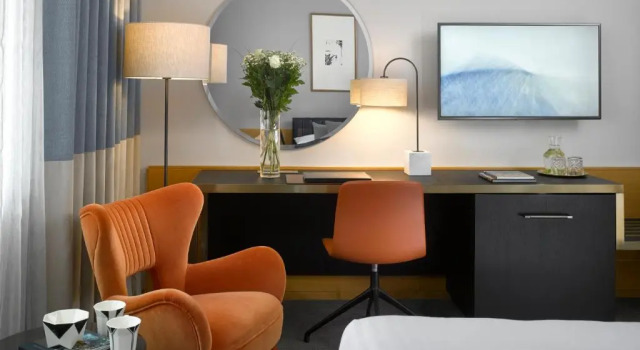 Classic Twin room K+K Hotel Fenix