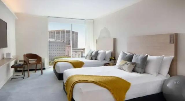 Четырёхместный номер Superior BEI San Francisco, Trademark Collection by Wyndham