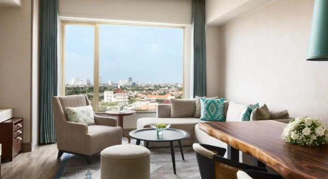 Executive Doppel Suite Shangri-la Surabaya