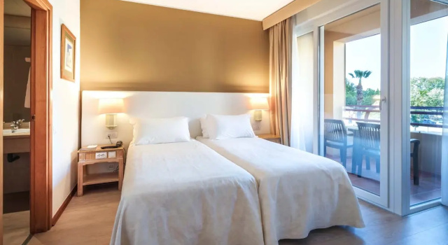 Люкс Family с 2 комнатами Отель Hyatt Regency Vilamoura Algarve