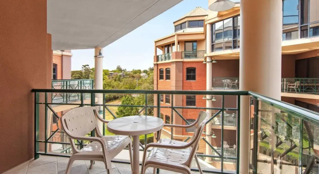 Двухместный номер Courtyard с балконом Amora Herencia Riverwalk Melbourne
