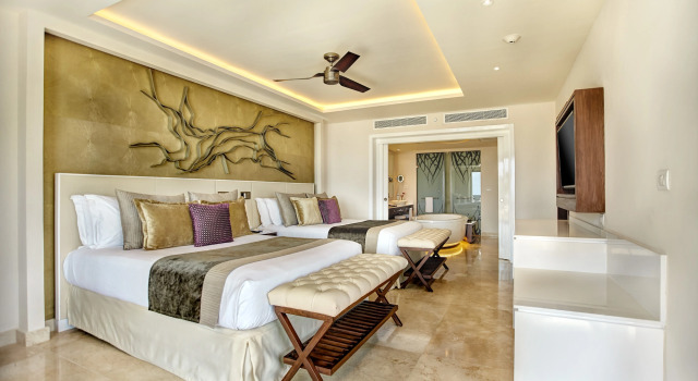 Diamond Club люкс Chairman's с 2 комнатами Royalton Riviera Cancun, An Autograph Collection All-Inclusive Resort & Casino