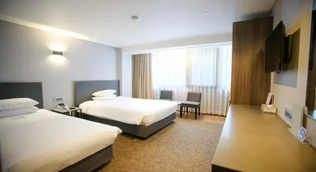 Номер Superior Savoy Hotel Myeongdong