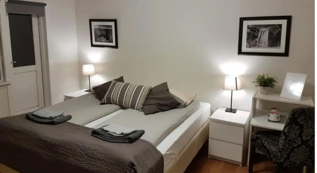 Трёхместный номер II с балконом Guesthouse Carina