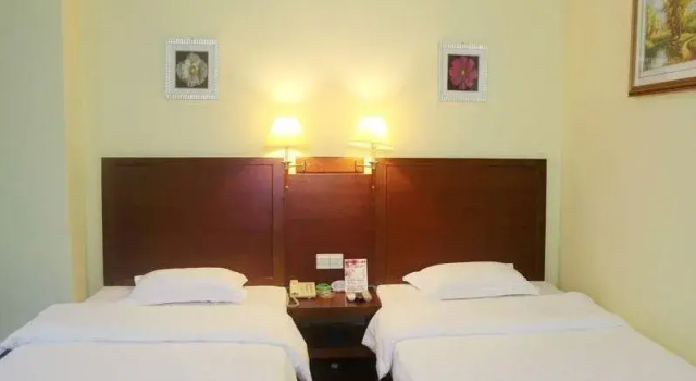 Xingyi Hotel, Book Hotel Sanya Hainan