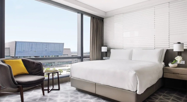 Двухместный люкс клубный Executive Cordis Shanghai Hongqiao