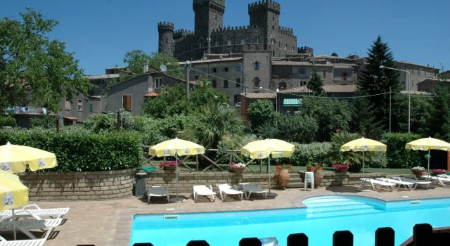 Hotel Ristorante Nuovo Castello, Boek Hotel Hotels in Lazio met parkeren, Parkeren