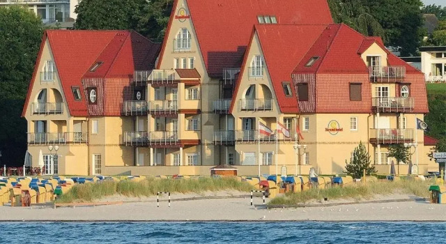 Strandhotel Grömitz, Rezervasyon Otel Groemitz Schleswig-Holstein