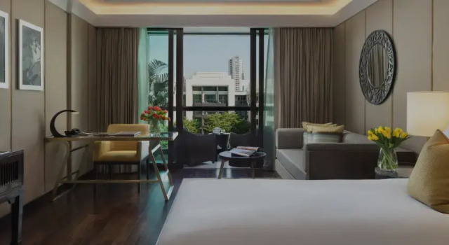 Двухместный номер Deluxe с балконом Siam Kempinski Hotel Bangkok