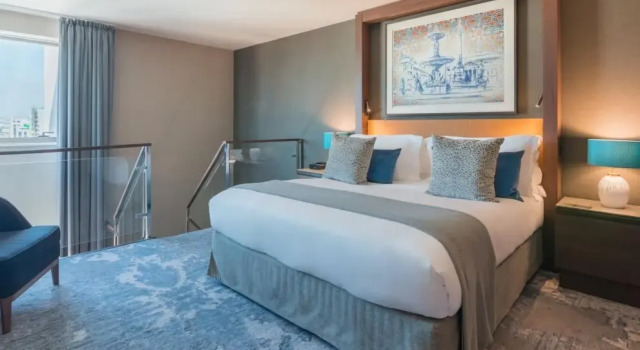 Двухместный люкс Two Storey InterContinental Lisbon by IHG