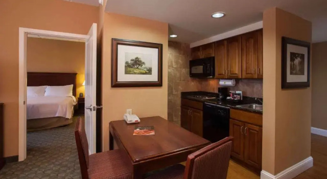 Четырёхместный люкс Mobility Accessible Homewood Suites by Hilton San Antonio North