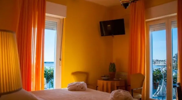 Люкс с видом на море Hotel Palladio