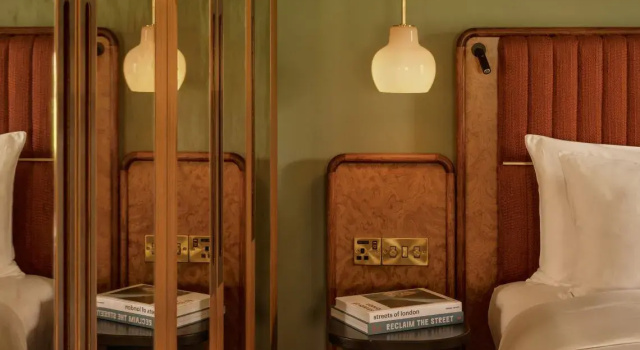 Двухместный Sir Suite Grand Sir Devonshire Square Hotel, part of Sircle Collection