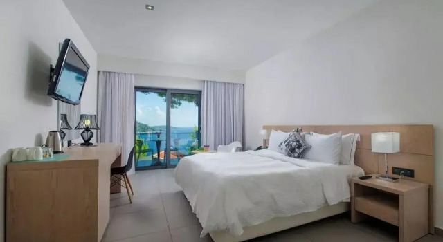 Двухместный номер Elevated Ground Level с видом на море Adrina Resort & Spa