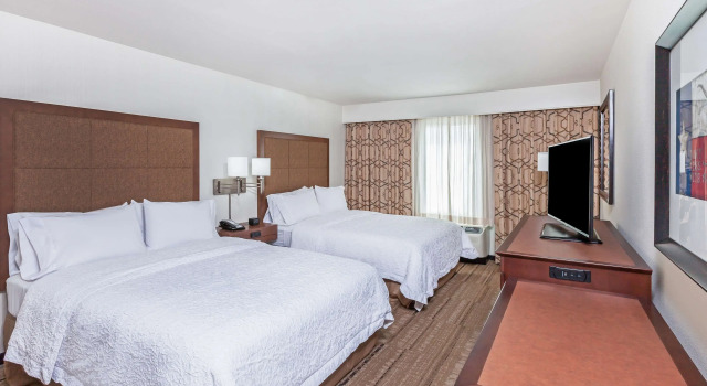 Четырёхместный номер Hampton Inn & Suites Houston I-10 West Park Row, Tx