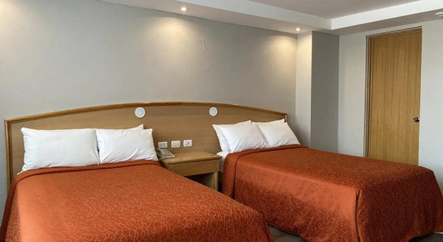 Четырёхместный номер Hotel Benidorm