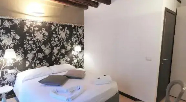Трёхместный номер в дополнительном здании Hotel Rio