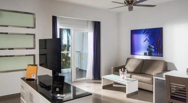 Двухместный Elite Club люкс Jacuzzi с видом на море Hotel Riu Palace Jamaica - Adults Only - All Inclusive