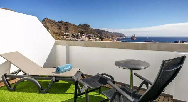 Двухместный номер Superior с балконом Barceló Santa Cruz Contemporáneo