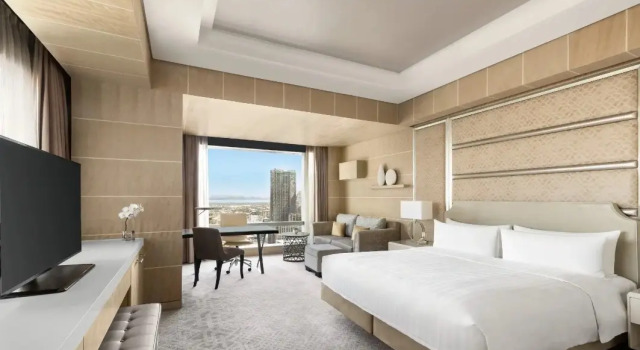 Двухместный клубный номер Hotel Jen Manila