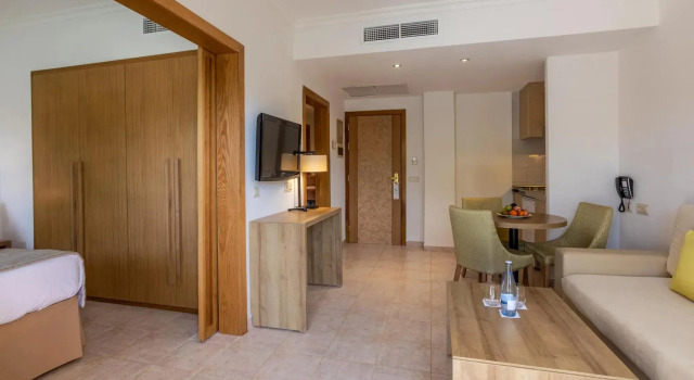 Doppel Suite 1 Schlafzimmer Zafiro Menorca