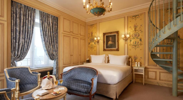 Двухместный люкс Terrace Eiffel Tower Arc de Triomphe Parisian Hotel Raphael