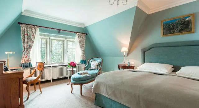 Двухместный люкс Grand Castle Schlosshotel Kronberg - Hotel Frankfurt