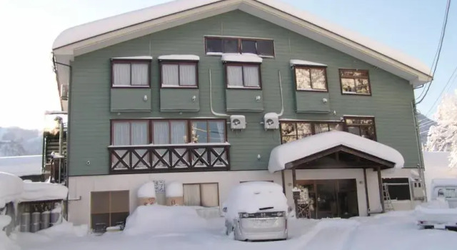 Lodge Don, Prenota Hotel Hotel a Koshinetsu con parcheggio, Parcheggio