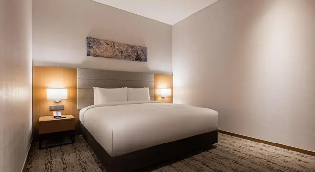 Двухместный люкс Corner Ramada by Wyndham Seoul Sindorim