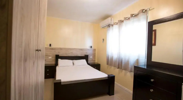 Двухместный номер Laguardia Hotel