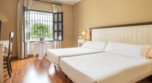 Двухместный номер с видом на бассейн Ilunion Hacienda de Mijas