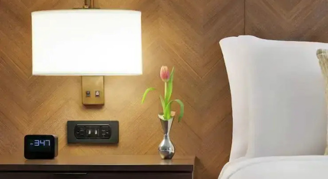 Номер Guest для гостей с ограниченными возможностями Hearing Accessible The Harpeth Franklin Downtown, Curio Collection by Hilton