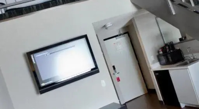 Двухместный люкс Loft Ramada Plaza by Wyndham West Hollywood Hotel & Suites