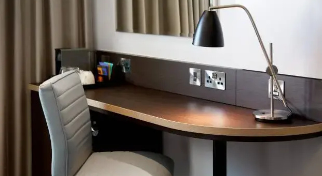 Двухместный номер Premium Premier Inn London Brixton