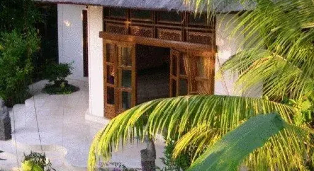 Gaia-Oasis Beach Resort, Rezerwuj Ośrodek wypoczynkowy Hotele resortowe w Tejakula, Ośrodek wypoczynkowy