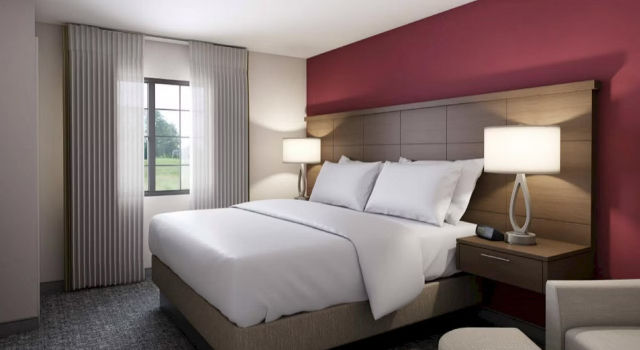 Двухместный номер Hearing Accessible Staybridge Suites - Lafayette by IHG