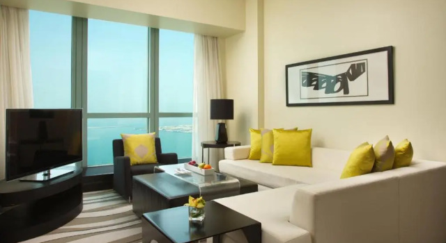 Двухместный люкс Club Millésime Access Prestige Sofitel Abu Dhabi Corniche