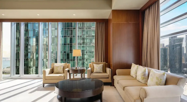Люкс Corner JW Marriott Marquis City Center Doha