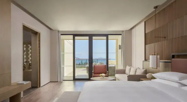 Двухместный люкс Vice Presidential Panoramic с видом на океан Sanya Marriott Yalong Bay Resort & Spa