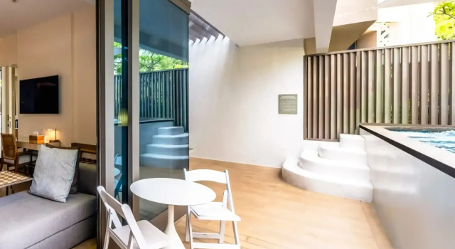 Двухместный люкс Plunge Pool Crimson Resort and Spa Boracay