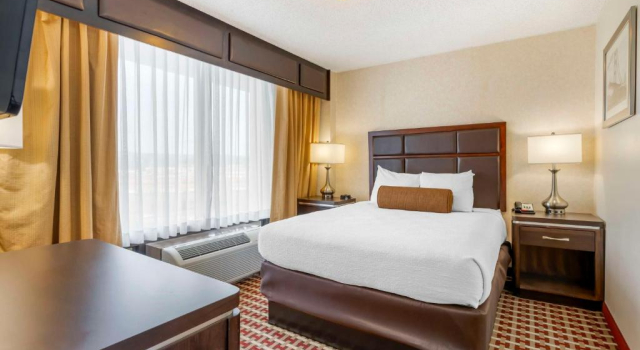 Люкс Executive Level с 2 комнатами Best Western Plus Grosvenor Airport Hotel
