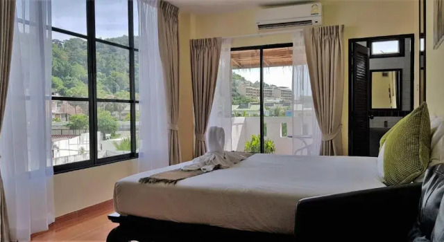 Двухместный номер Superior Karon Pool Hotel