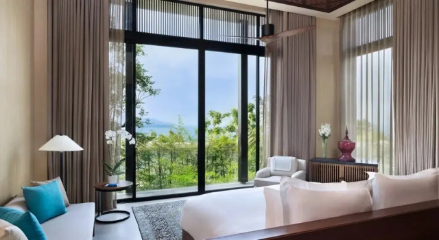 Резиденция с 5 комнатами с видом на море Anantara Layan Phuket Resort