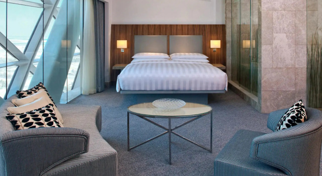 Двухместный номер Andaz Capital Gate Abu Dhabi, By Hyatt
