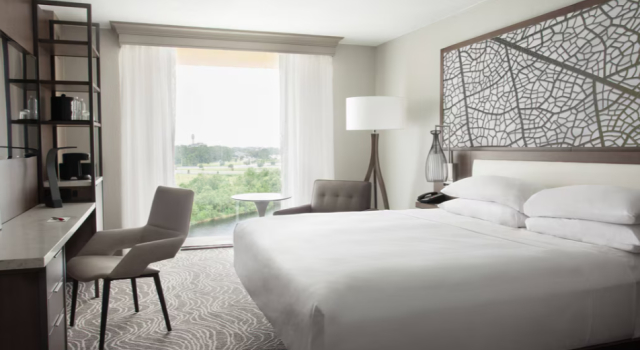 Номер Concierge Lounge Access Marriott Orlando Airport Lakeside