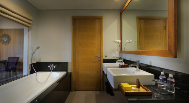 Двухместный Kirana люкс The Kirana Canggu Hotel